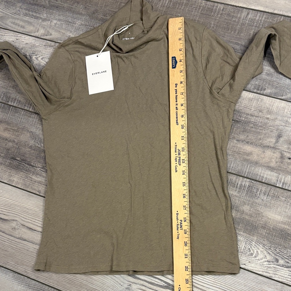 Everlane Taupe Tan Long Sleeve Turtleneck Thin Knit Top NWT Small - Picture 5 of 6